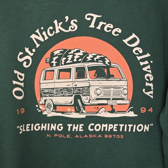 ⭐️40% Off⭐️ Old Navy Men's Graphic Holiday Crewneck Sweatshirt - Picture 3 of 10